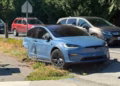 Tesla iki yerə bölündü